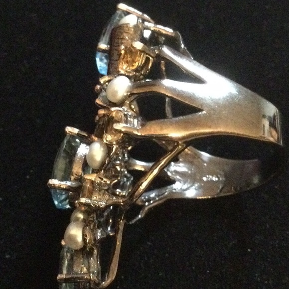 Genuine Blue Topaz Ribbon Ring - Picture 9 of 12